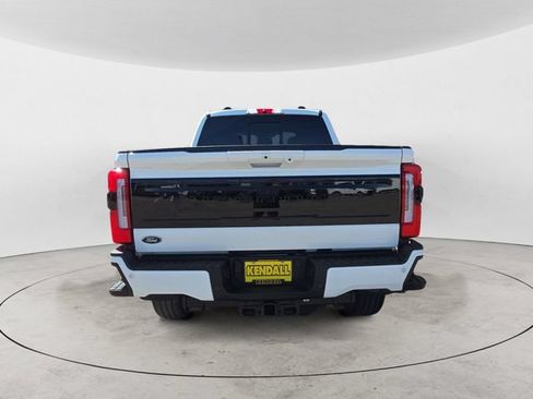 Certified 2025 Ford F350 Platinum w/ FX4 Off-Road Package AWD/4WD image 4