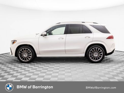 Used 2024 Mercedes-Benz GLE 450 4MATIC image 2