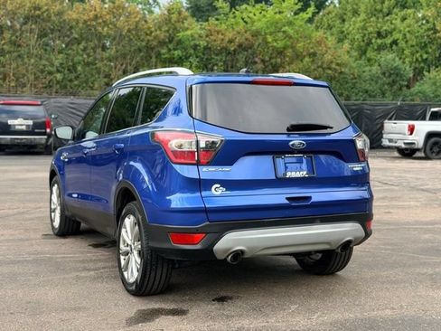 Used 2017 Ford Escape Titanium AWD/4WD image 4