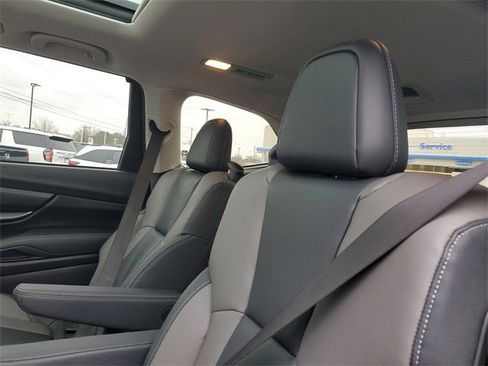 Used 2022 Subaru Ascent Onyx Edition image 34