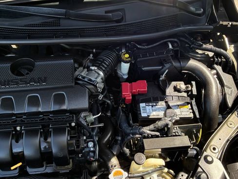 Used 2016 Nissan Sentra SV FWD image 15