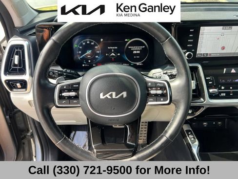 Certified 2023 Kia Sorento SX Prestige AWD/4WD image 34