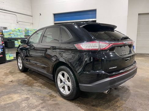 Used 2018 Ford Edge SE image 6