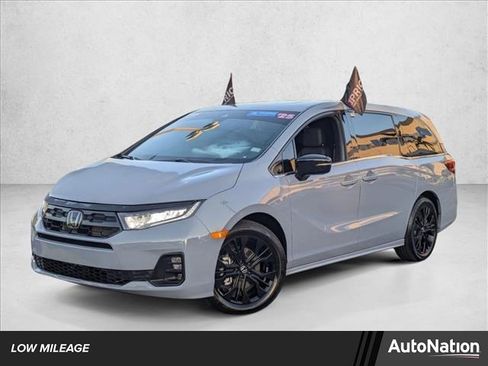 Certified 2025 Honda Odyssey Sport-L image 1