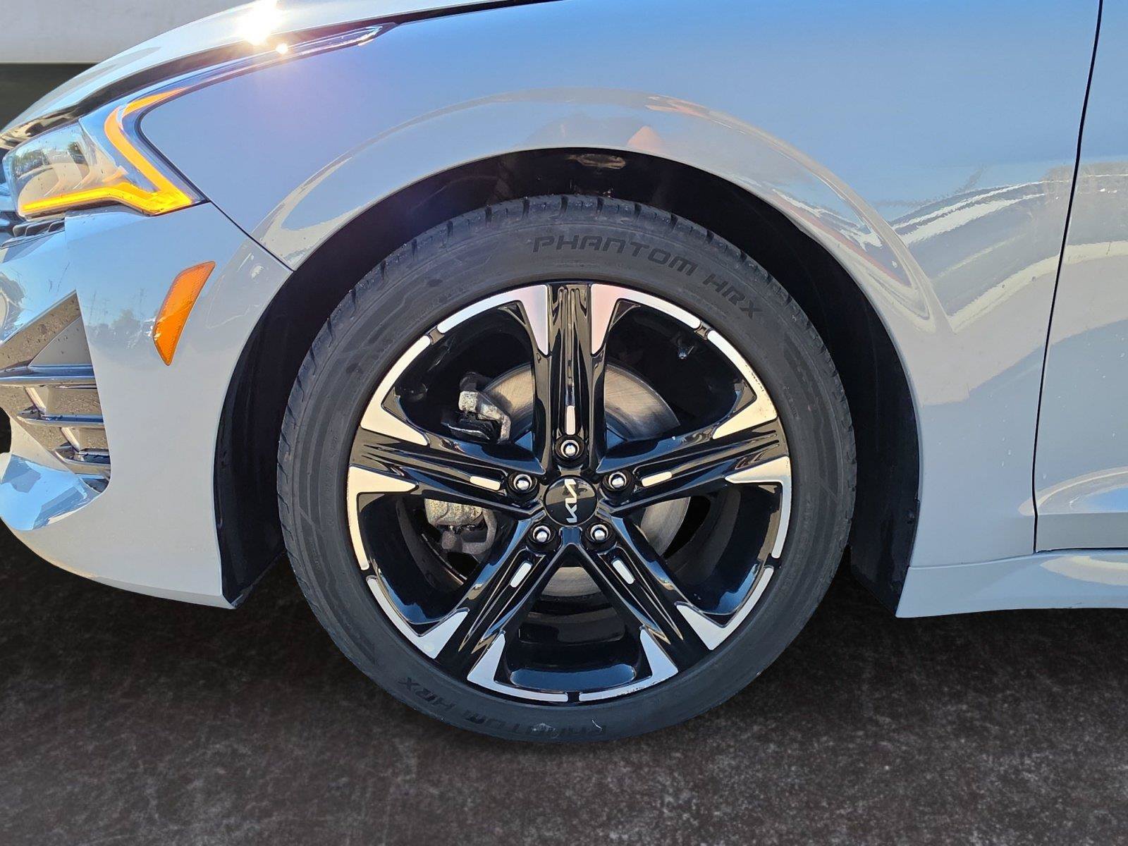 Used 2023 Kia K5 GT-Line AWD/4WD image 27