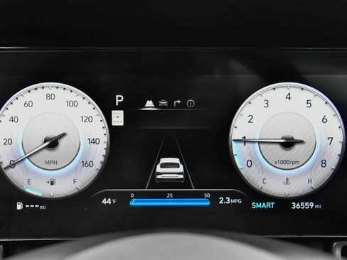 Used 2024 Hyundai Elantra SEL image 28