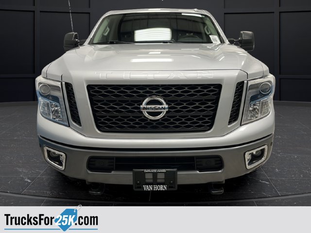 Used 2019 Nissan Titan PRO-4X w/ Pro-4x Utility Package AWD/4WD image 3