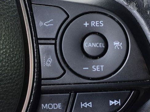 Used 2021 Toyota Corolla SE FWD image 15