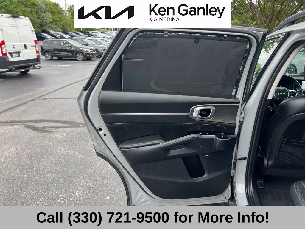 Certified 2023 Kia Sorento SX Prestige AWD/4WD image 45
