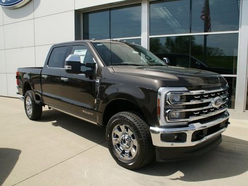 New 2025 Ford F250 Lariat w/ Lariat Ultimate Package image 7