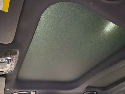 Used 2023 Mercedes-Benz EQB 250+ image 44