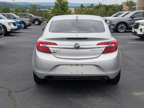 Used 2016 Buick Regal FWD image 8