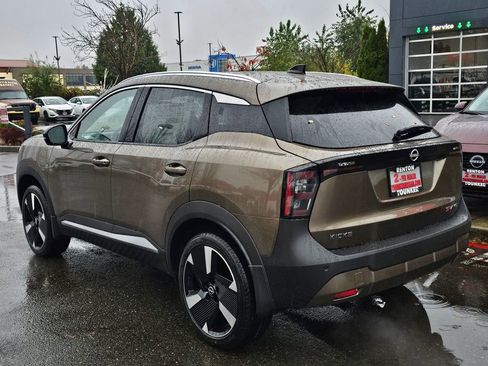 New 2026 Nissan Kicks SR w/ SR Premium Package image 4