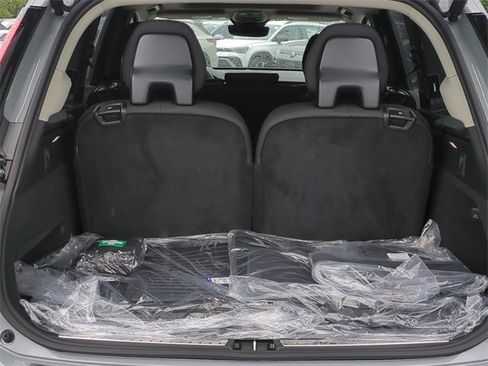 New 2026 Volvo XC90 B6 Plus w/ Protection Package Premier image 22