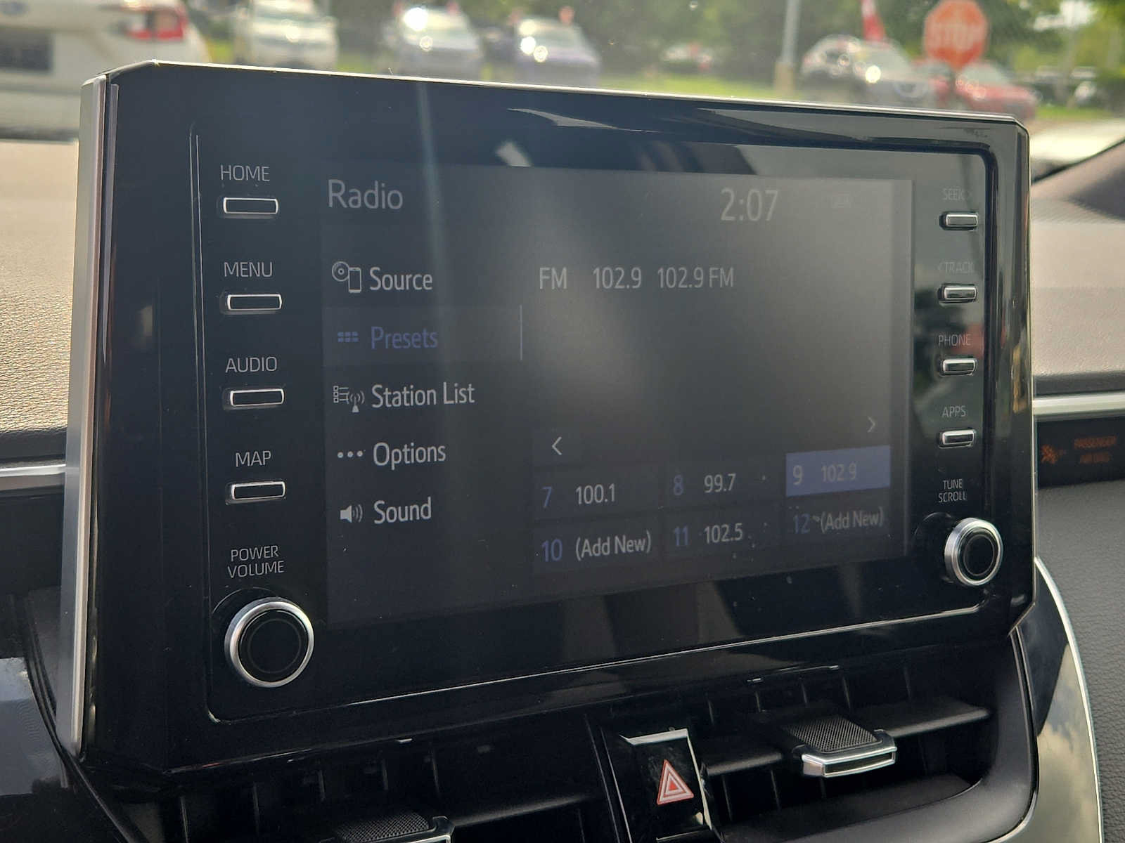 Used 2019 Toyota Corolla SE FWD image 16