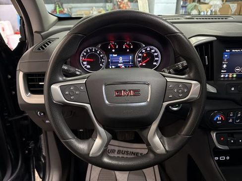 Used 2022 GMC Terrain SLE w/ Driver Convenience Package AWD/4WD image 14