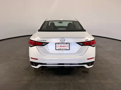 Used 2025 Nissan Sentra SR w/ SR Premium Package FWD image 6