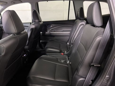 Used 2019 Honda Pilot Elite image 25