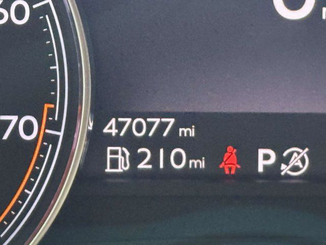 Used 2020 Bentley Bentayga AWD/4WD image 41