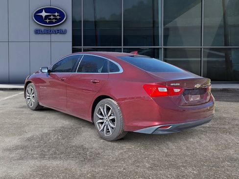 Used 2016 Chevrolet Malibu LT w/ Leather Package image 4