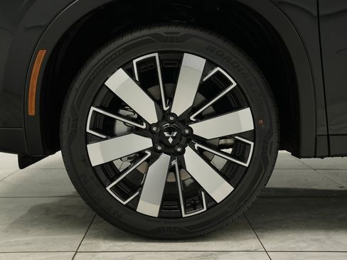 New 2025 Mitsubishi Outlander SE image 44