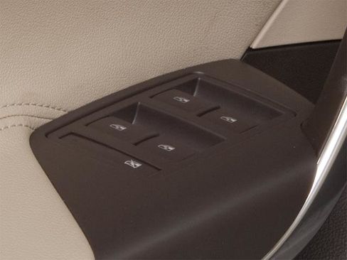 Used 2011 Buick Regal CXL w/ RL5 Preferred Equipment Group FWD image 40