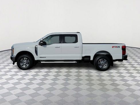 Used 2023 Ford F350 Lariat AWD/4WD image 4