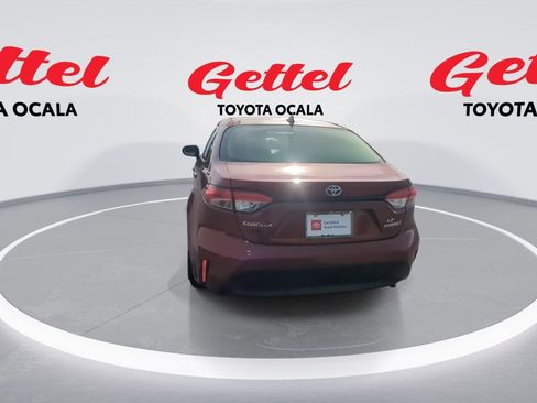 Used 2023 Toyota Corolla LE image 7