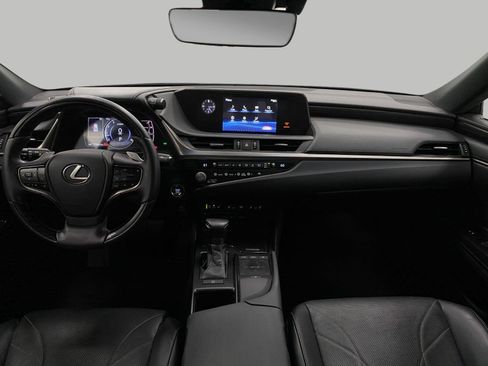 Certified 2021 Lexus ES 350 w/ Accessory Package FWD image 19