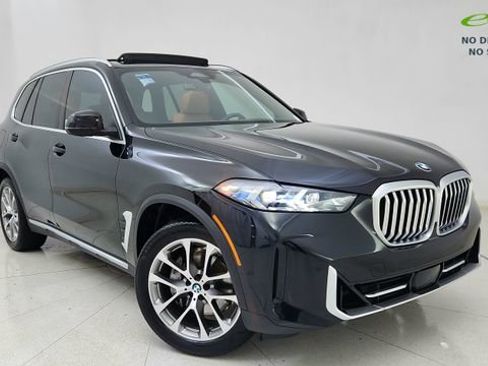 Used 2026 BMW X5 xDrive40i AWD/4WD image 1