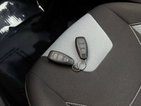 Used 2018 Ford Focus ST FWD image 44