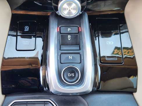 Certified 2024 Acura MDX SH-AWD w/ Technology Package image 13
