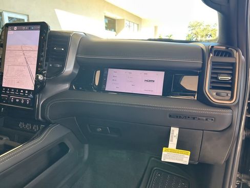 New 2026 RAM 2500 Limited image 32