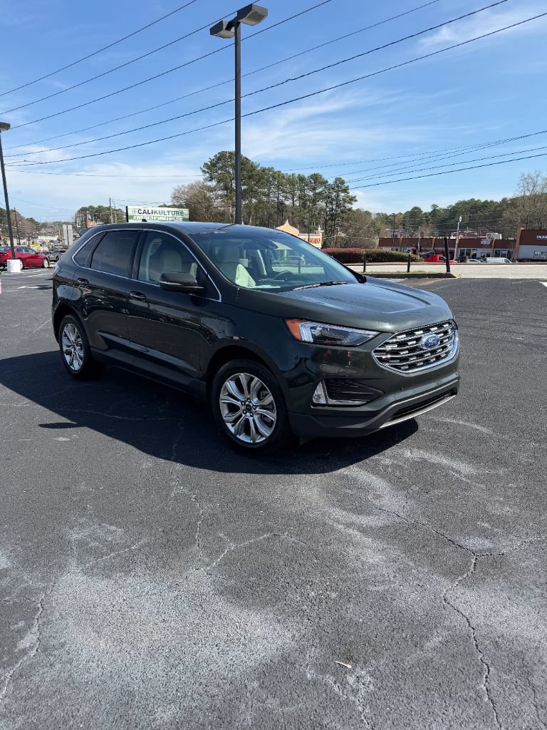 Used 2024 Ford Edge Titanium AWD/4WD image 3