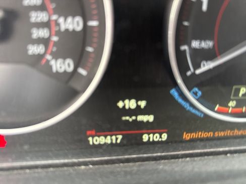 Used 2018 BMW 330i xDrive 330i xDrive image 12