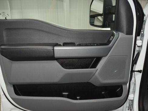 Used 2024 Ford F250 XL w/ STX Appearance Package AWD/4WD image 38