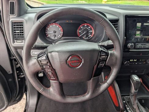 Used 2022 Nissan Frontier PRO-4X w/ Off-Road Protection Package AWD/4WD image 20