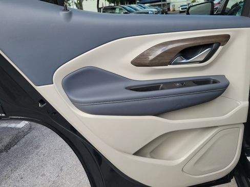 Used 2023 GMC Terrain Denali image 14