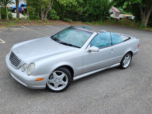 Used 2001 Mercedes-Benz CLK 430 Cabriolet image 2