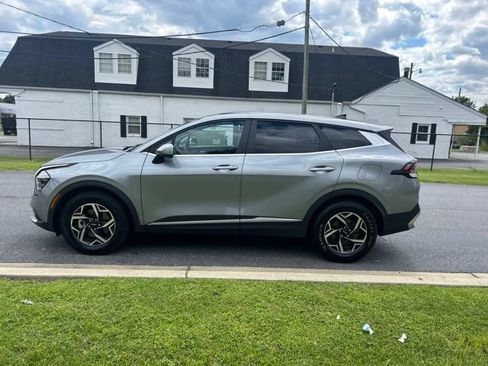 Certified 2024 Kia Sportage LX FWD image 28