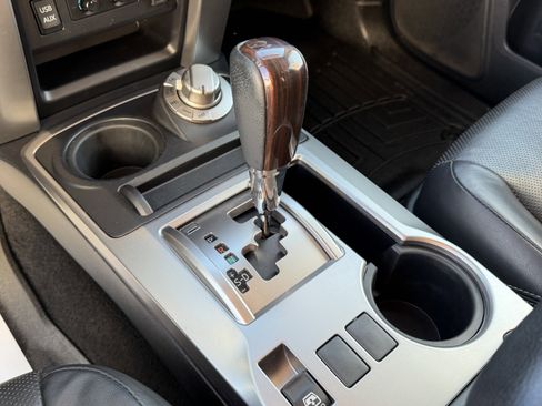 Used 2019 Toyota 4Runner Limited image 24