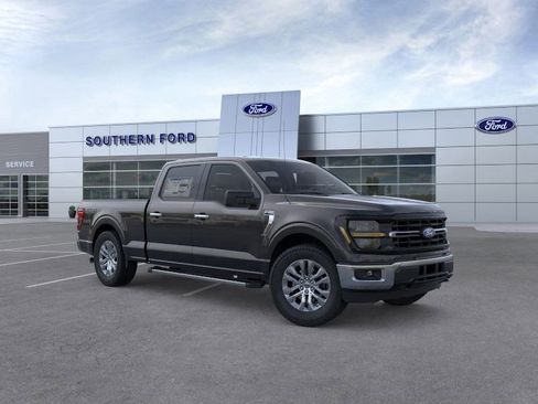 New 2026 Ford F150 XLT w/ XLT Chrome Appearance Package image 8