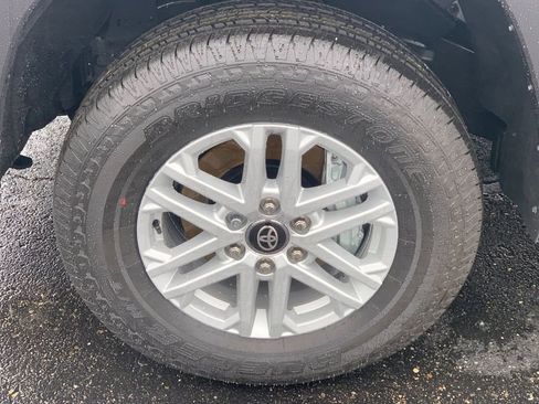 New 2026 Toyota Tundra SR5 image 9