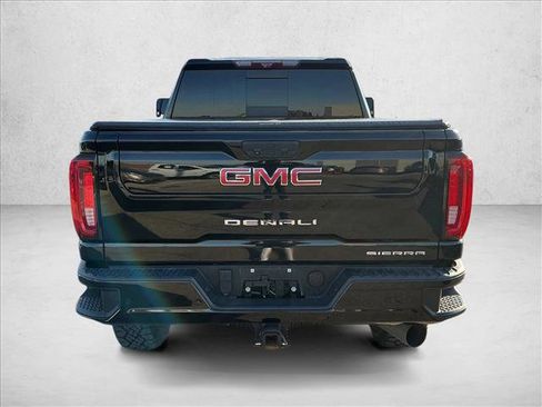 Used 2020 GMC Sierra 2500 Denali w/ Denali Ultimate Package image 6