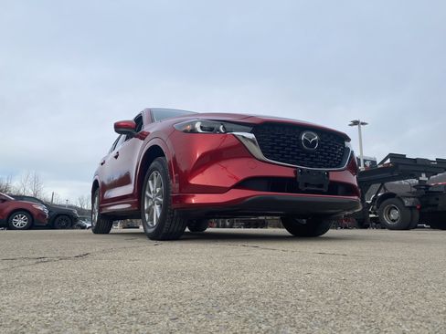 Used 2024 MAZDA CX-5 AWD 2.5 S w/ Preferred Package image 35