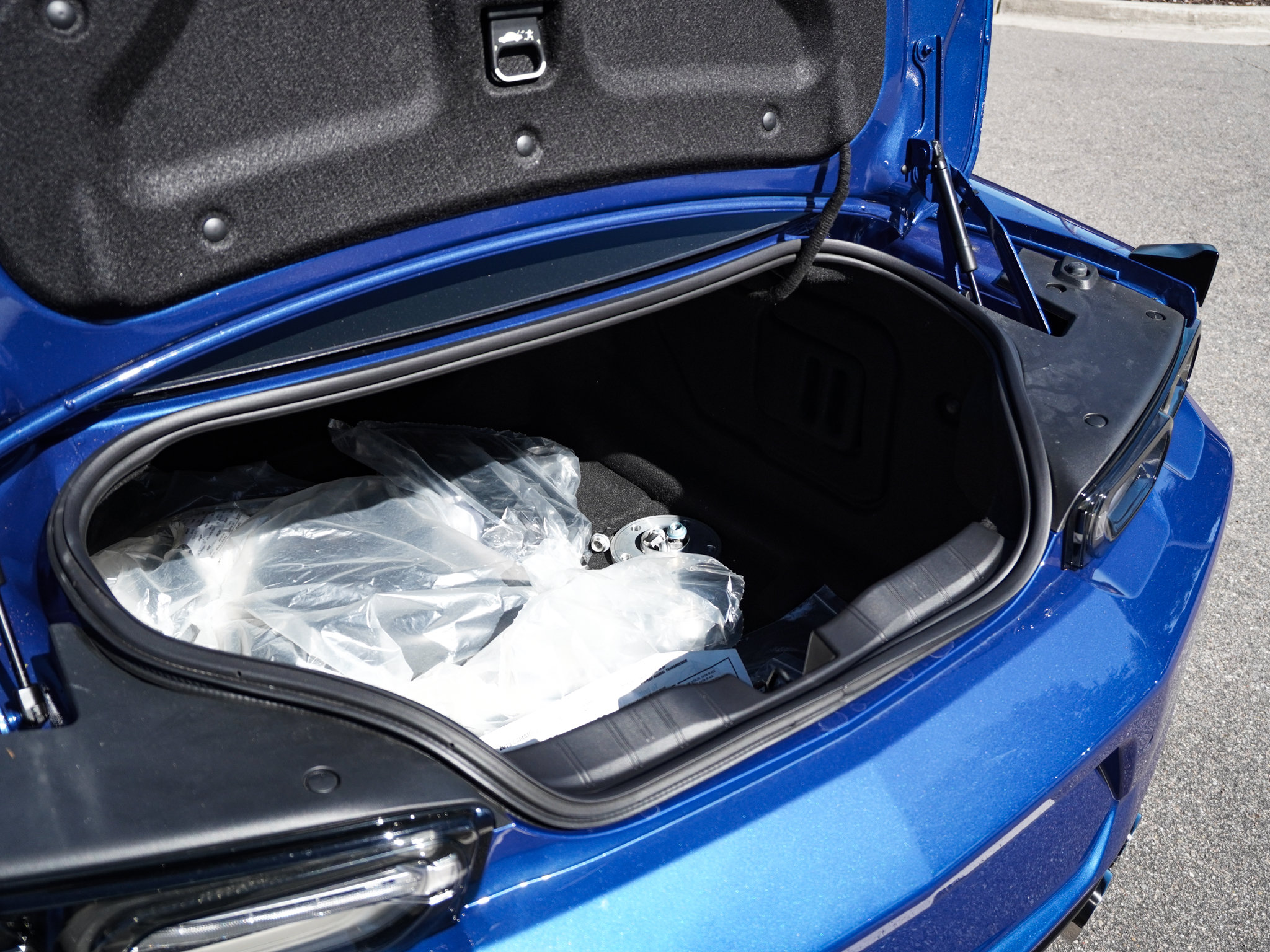Used 2019 Chevrolet Camaro SS RWD image 32