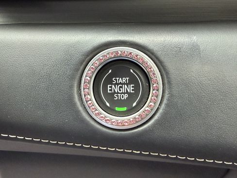 Used 2023 Cadillac Escalade Sport Platinum AWD/4WD image 21