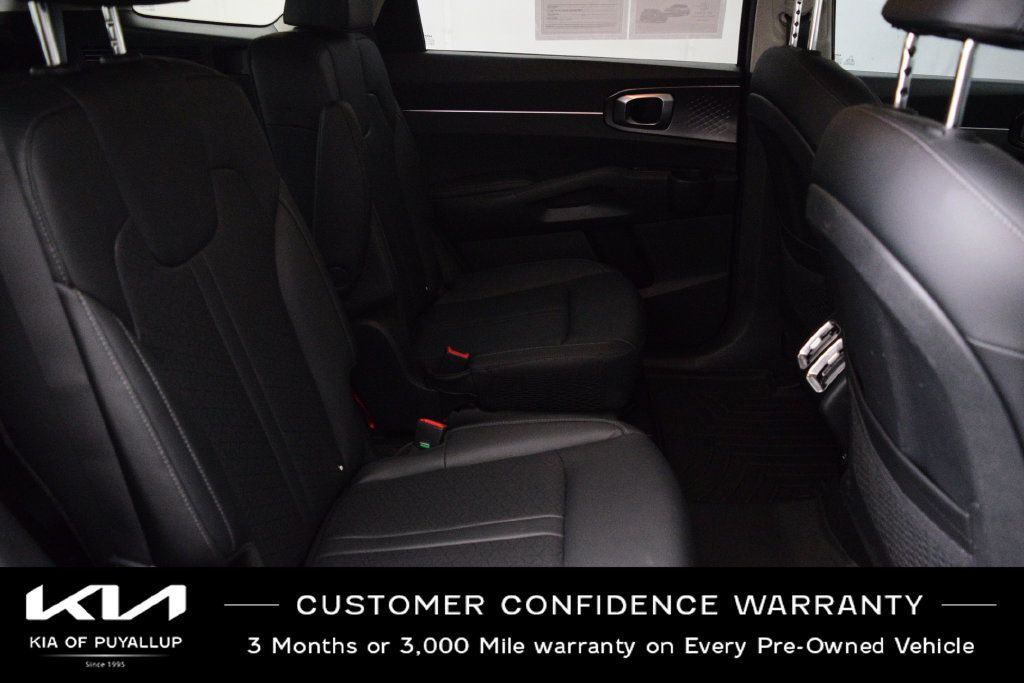 Certified 2023 Kia Sorento EX AWD/4WD image 14