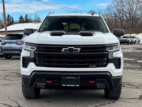 Used 2023 Chevrolet Silverado 1500 LT Trail Boss w/ Convenience Package II image 8