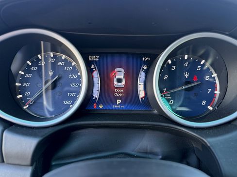 Used 2014 Maserati Ghibli S Q4 image 24